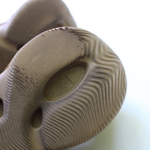 Adidas Yeezy foam runner shoes - Picture 6 of 13